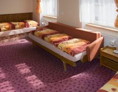 Double until four-bed suites