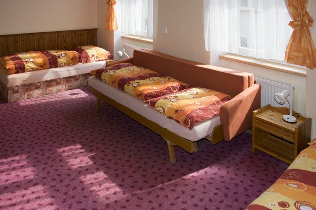 Double until four-bed suites