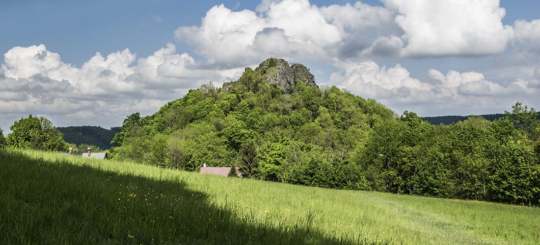 Zřícenina hradu Tolštejna